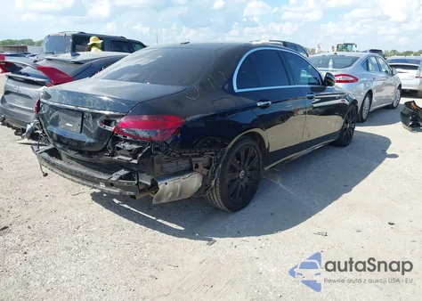 2021 Mercedes-Benz E 350 z USA, uszkodzony, nr VIN W1KZF8DB0MA931913